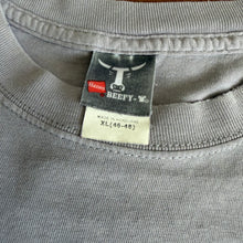 Load image into Gallery viewer, Vintage Y2K Mothers Car Detailing Tee Shirt