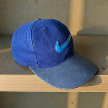 Load image into Gallery viewer, Vintage Nike Jewel Gray Tag Snapback Hat