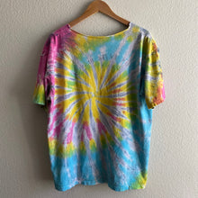 Load image into Gallery viewer, Chopped Pink Floyd Dark Side of the Moon Tie Dye Music Tee Shirt
