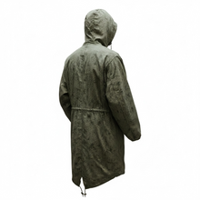 Load image into Gallery viewer, Vintage 1980s 80s Desert Night Camo Camouflage Fish Tail Parka Military MilSurp