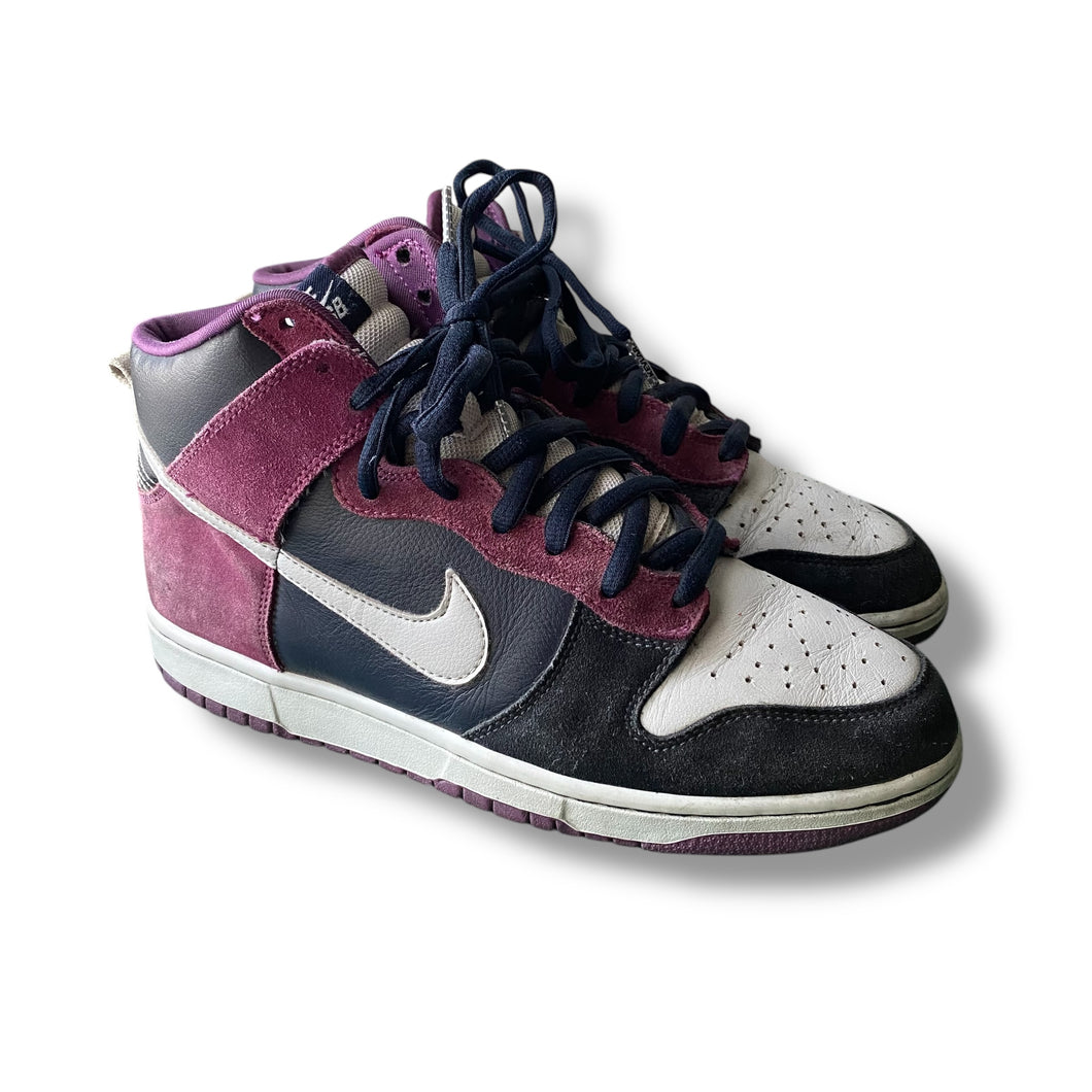 Nike Dunk Hi Pro SB “UN Heavens Gate” Sneakers