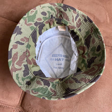 Load image into Gallery viewer, Vintage YA Easy-To-Roll Duck Camo Frogskin Camouflage Bucket Hat