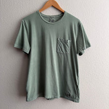 Load image into Gallery viewer, Vintage Y2K Abercrombie &amp; Fitch Garment Dyed Tee Shirt