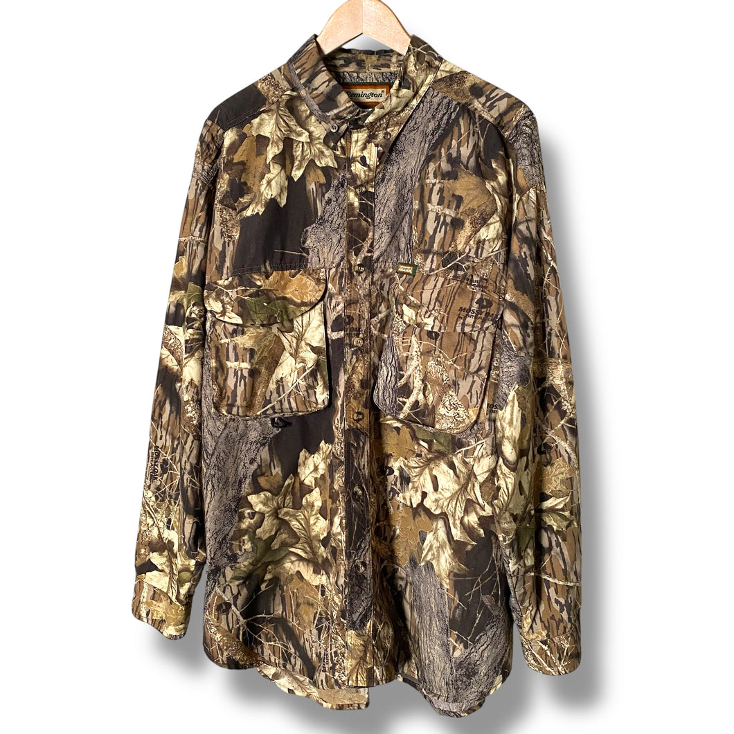 Vintage 1990s Remington Mossy Oak Break-Up Country Button Up Hunting Shirt