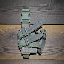 Load image into Gallery viewer, Brand New J Tech Tactical Drop Leg Holster w/ Spare Mag Holder (Army Digital Camo)