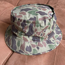 Load image into Gallery viewer, Vintage YA Easy-To-Roll Duck Camo Frogskin Camouflage Bucket Hat